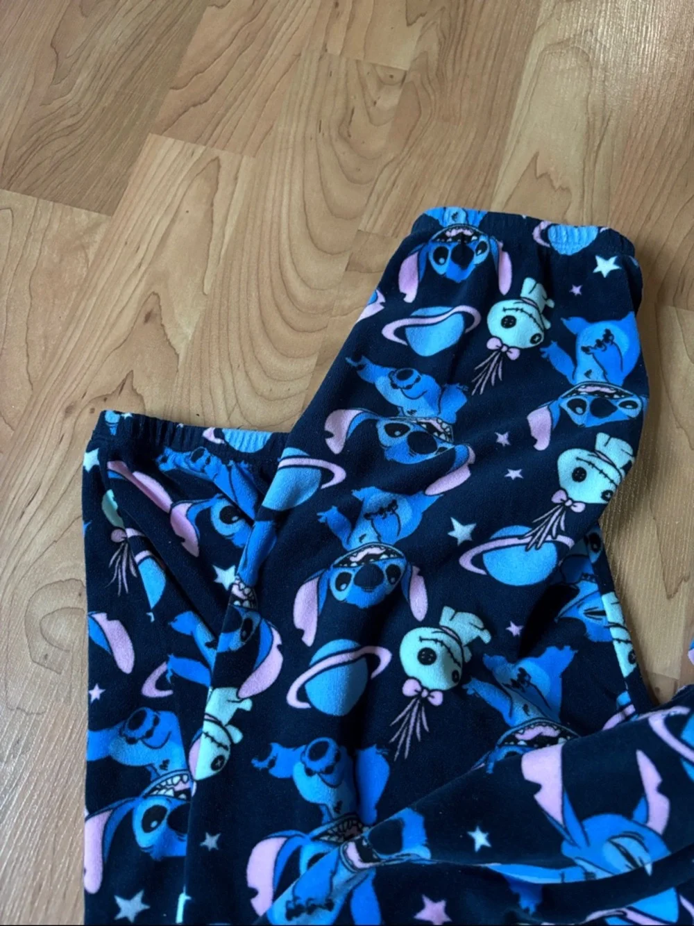 Disney Stitch Women’s Sleepwear Pajama Pants - Picture 2 of 6